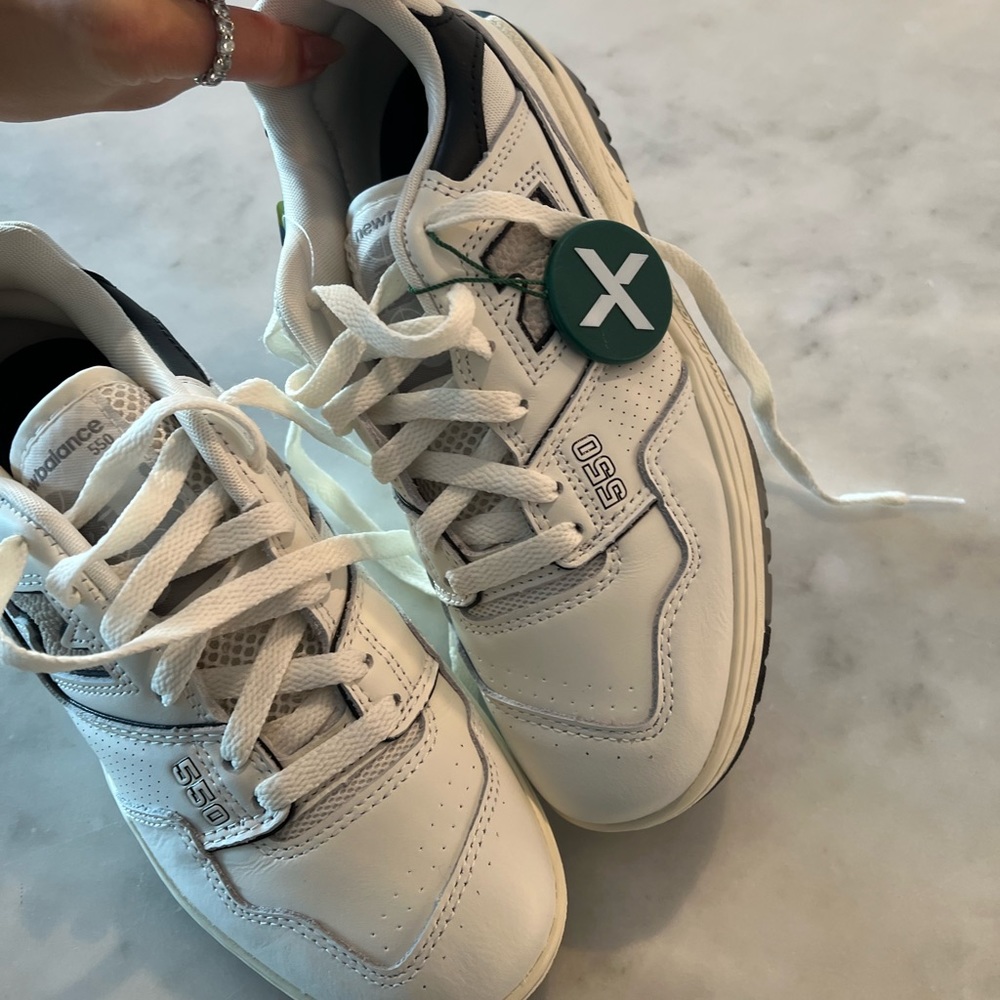 New Balance 550